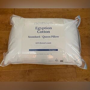 Brand New Nestwell Egyptian Cotton Firm Support Pillow Queen